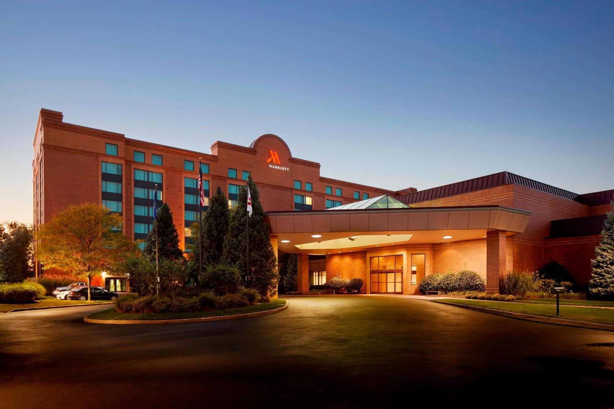Marriott Hartford/Windsor Airport Exterior foto